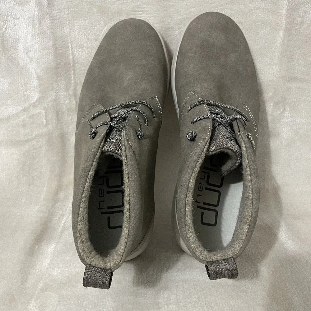 Hey Dude Jo Wally Mid Suede‎ Chukka Boots Men's Size 8 Gray Lightweight Ankle